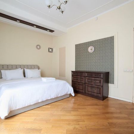Апартаменти З Балконом Lvov Exteriér fotografie